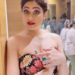 Shamita Shetty Instagram – Throwback ! Me .. just being me ! 🤓🙆‍♀️🤣 

#bts #eventdiaries #goa