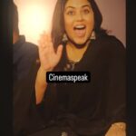 Shamna Kasim Instagram - Gorgeous as ever!🔥 Charming actor #PURNAA returns with #Devilmovie to #tamilcinema ! Lovely warm greeting to us ❤️ at #devilpressmeet #actorsofinstagram #shamnakasimpoorna #poorna #mysskin #Devil #kollywoodactors #kollywoodactors #hayyoda #jawan