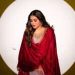 Shamna Kasim Instagram - Stay wonderful ❤️🧿 Costume: @thanzscouture Jewelry: @kushalsfashionjewellery Pics: @v_capturesphotography Hairstylist: @hairartistpoojagupta Personal staff: @pranay_kohli