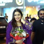 Shamna Kasim Instagram - And we are here at karama 🥰 Inauguration done by @shamnakasim #foodphotography #viral #reelstagram #inauguration #trending