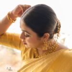 Shamna Kasim Instagram – Stay classy …. 

Costume: @kanchivaram.in 
Jewelry: @kushalsfashionjewellery 
Pics: @v_capturesphotography 
Hairstylist: @venkymakeupstudio 
Personal staff: @pranay_kohli