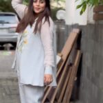 Shamna Kasim Instagram - Be urself that’s ur happiness ❤️