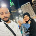 Shamna Kasim Instagram - Reached the holy Makkah and Madinah. Alhamdulillah praise be to Allah who gave us the good fortune to perform Umrah🤲