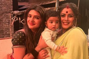 Shamna Kasim Instagram - Thank u thrivikram Garu @urstrulymahesh Garu for making me part of this energetic song❤️ and very very happy to dance for my favorite favorite @sekharmaster choreography ❤️