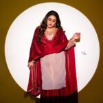 Shamna Kasim Instagram - Stay wonderful ❤️🧿 Costume: @thanzscouture Jewelry: @kushalsfashionjewellery Pics: @v_capturesphotography Hairstylist: @hairartistpoojagupta Personal staff: @pranay_kohli