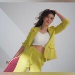 Shanaya Kapoor Instagram - Fashion is my expression! It doesn’t define me…I define it. #fashionisME Super excited to be servin’ looks and breakin’ norms with @madamefashions ✨ #madamefashions #madame #shanayakapoor #madamexshanayakapoor #fashionisME #newcollection #SimplySpring24 #newface