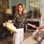 Shania Twain Instagram - The news is out - I’m returning to Vegas!! My brand new residency COME ON OVER opens May 2024 at @bakkttheaterlv at @phvegas! I’m giving you ALL THE HITS 💥 Get your tickets now! Bakkt Theater