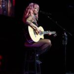 Shania Twain Instagram - Omaha! You put the Up! in my Giddy last night! And how awesome was my new friend Sarah?! Des Moines, it’s Friday night… Let’s go girls! 🤠 Omaha, Nebraska