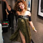 Shania Twain Instagram - A fabulous weekend in Glasgow ❤️‍🔥 I loved every minute with you all - Thank you!! Final week of the UK & Ireland shows kicks off tomorrow… Manchester, are you ready to put some Up! in your Giddy?? 🤠 OVO Hydro