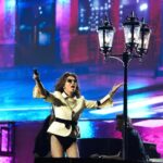 Shania Twain Instagram - Vancouver... I'm speechless. I didn't think you could get anymore rocking than the two nights we spent together at the start of the #QueenOfMeTour in May... Man! Was I Wrong! 😂 The energy in @rogersarena for the final show was unreal - I was emotional!! Performing to a sold out room full of friends, family and of course you guys, the best fans in the world, was the greatest feeling. Thank you for an unforgettable tour. I love you all. Rogers Arena