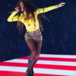 Shania Twain Instagram - Posting a few photos from the Iowa show ❤️ What a wild Friday night we had in Des Moines! And the perfect way to start the weekend of celebrations for the final US shows of the #queenofmetour! ❤️‍🔥 Can’t believe we only have five shows left! 🥲 Des Moines,Iowa