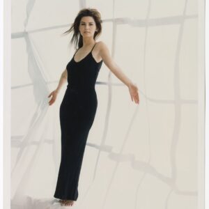 Shania Twain Instagram - 26 years of Come On Over! 🥳 To all the fans, from the ones who were there for the original release in 1997 to those who discovered it along the way to the Diamond Edition release. Thank you for keeping this music alive ❤️🎈

📷 @georgeholzofficial