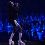 Shania Twain Instagram - Do you think the @bucks would have me as a cheerleader after I put together this little Halloween wardrobe in Milwaukee?! The wig was quite @cher circa 1965 which is maybe not practical but I still got my high kicks in! Awesome to see all your costumes this Halloween now on to Omaha - see you tonight! 🥳 Milwaukee, Wisconsin