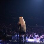 Shania Twain Instagram - Kicking off this next leg in San Antonio with the loudest crowd of the tour so far, heading in hot to Fort Worth and not forgetting previous Queen Of Me shows in Dallas, Houston and Austin. Texas you are an amazing and crazy audience and I am so grateful for the warm welcome 😘 Sad to leave y’all 🥲 thank you @rayparkerjr for that Spoonful of love, you’re a true legend! Texas, United States