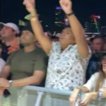 Shania Twain Instagram - I loved this one so much! ❤️‍🔥 My @aclfestival crowd partied with me through the whole set and I came off stage absolutely buzzing with all the awesome energy! What a trip! Saturday night in Austin ain’t no joke and I get why they do it twice - sorry to miss next weekend but gotta get back to #QueenOfMeTour 😘 Special shout out to the front row for giving ATTITUDE during don’t impress 😂💅 Austin City Limits Music Festival (ACL)