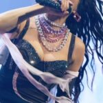 Shania Twain Instagram - And on the final day of the #12daysofshania… I’m appreciating every single person who attended the #queenofmetour, you made my year 🥹 As a little celebration, you can get 20% off all merchandise on my official webstore for today only, using the code 12THDAYOFCHRISTMAS 💖