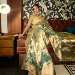 Shanvi Srivastava Instagram – Saree hits differently!!

.
.
.
All dolled up by @nisharakiran ! You’re the best lil one! 
Jwellery by @studio6jewels 💕
#shanvisri #indianwedding #shanvisrivastava #indianwear #weddinginspiration #love