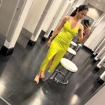 Shanvi Srivastava Instagram - Mirror selfie dump! Last one is my favourite ❤️❤️ . . . . . #shanvisrivastava #mirrorselfies #photodump #tuesday #instadaily #love #