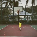 Shawn Yue Instagram – 那天看著他在我長大的球場打球
感覺很奇妙。
他還跟我說 :
爸爸我長大想幫你完成你的夢想,我想好像林書豪一樣打NBA,然後我要跟Luka一隊。
😄😄😄
我聽完覺得很甜,有夢真好❤️