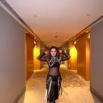 Shefali Jariwala Instagram – About last night ….
#performance 
.
.
.
#kaantalaga #stage #love #aboutlastnight