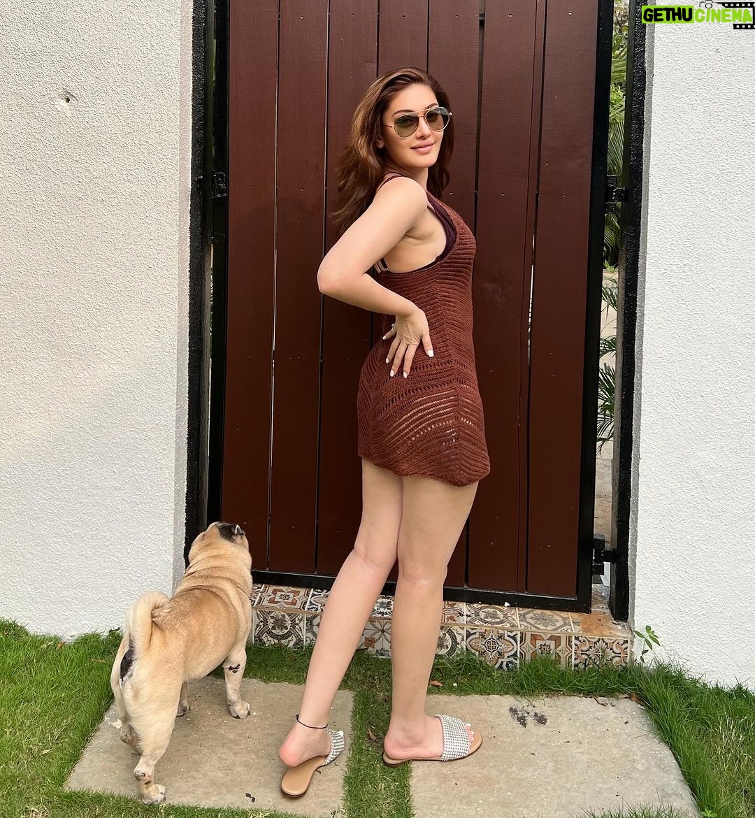 Shefali Jariwala Instagram - Ordinary ! #throwback #throwbackthursday #travelgram #potd