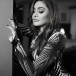 Shefali Jariwala Instagram – ♠️
@isinghphotography 

Styled by @stylebytanii
Outfit @labelriya
Jewellery @the_jewel_gallery @rimayu07 

@makeup.yasmin 
@rehanna.sayyed_thehairstyles 
#delhidiaries #ootd #instafashion #mondaymood #instapic #monday #pic #delhi #chic #classy
