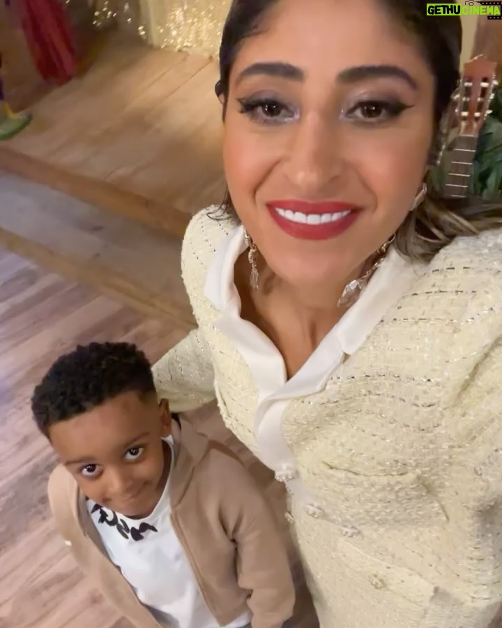Shejoun Instagram - صديقي حماده احبك و صديقاتي الجميلات جنى و جوا احبكم 🤍 شوج والأطفال على تلفزيون الكويت 🇰🇼💫