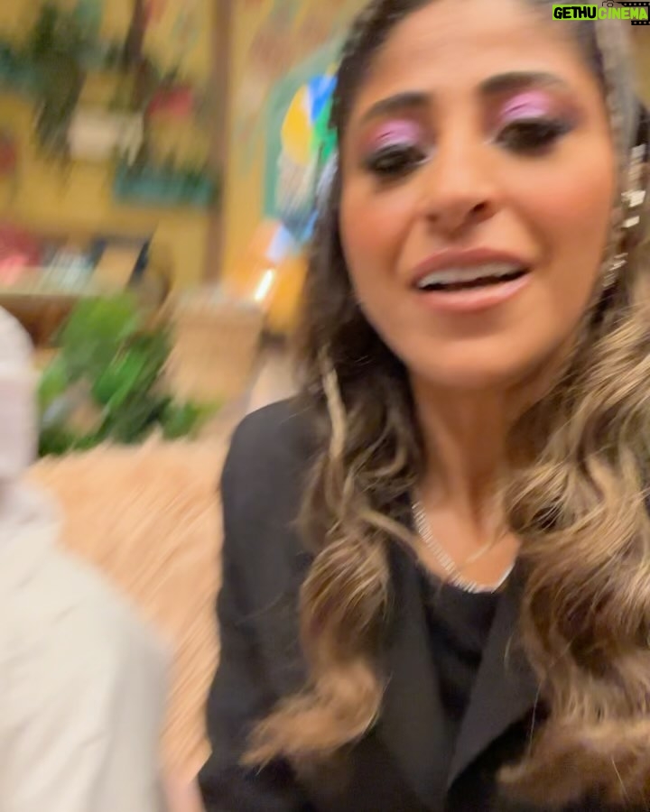 Shejoun Instagram - ضاري و ثنيان اصدقائي ملح الدنيا احبكم 🤍 شوج والأطفال على تلفزيون الكويت 🇰🇼💫