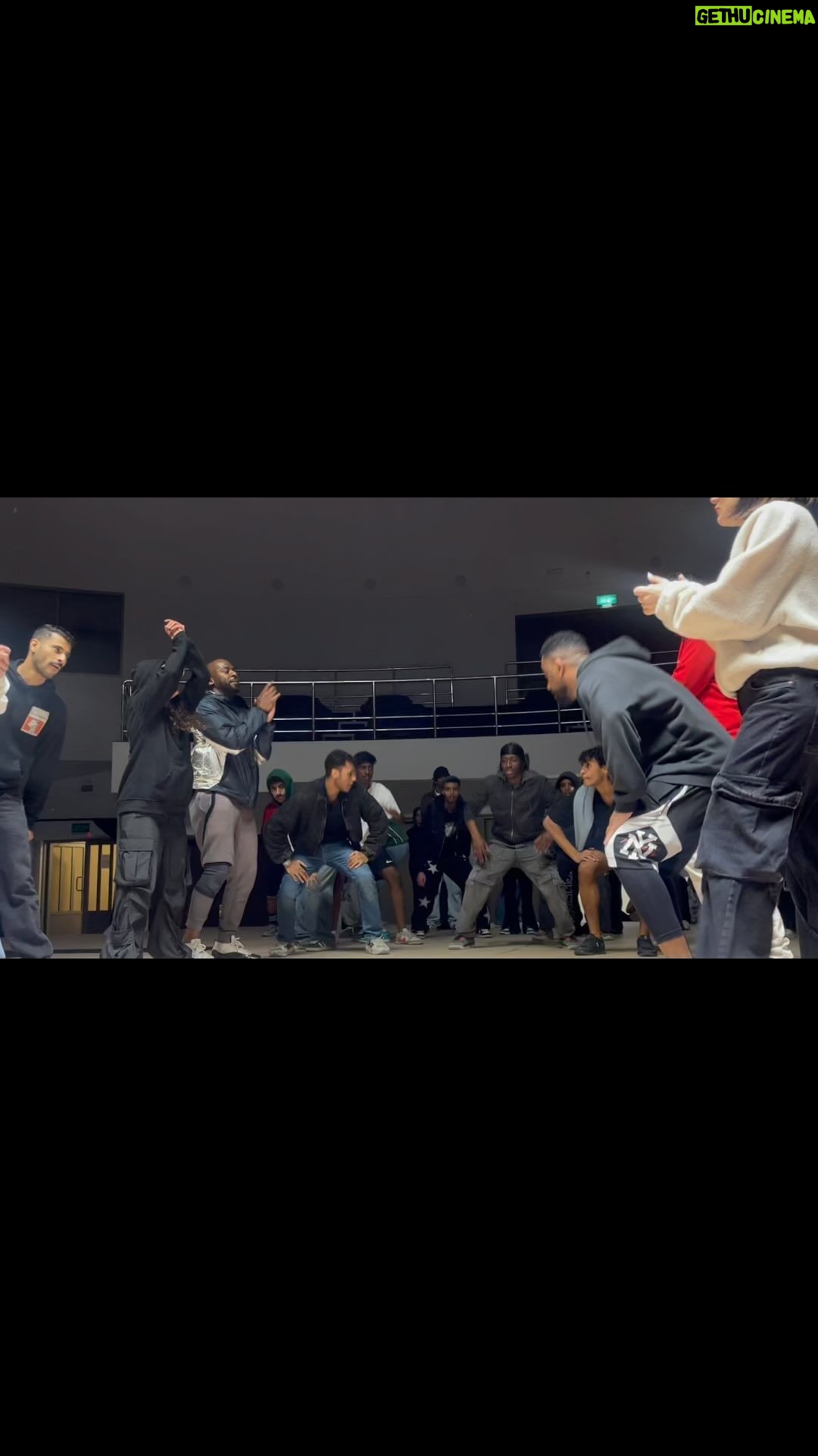 Shejoun Instagram - كان و كان كان و كان 🤍 اعتباراً من اول ايام عيد الفطر السعيد اكبر تجمع فني في : مسرحية 🇰🇼 صنع في الكويت 🇰🇼 تم فتح شباك الحجز على ابلكيشن eventat للمخـرج : شملان النصار للكاتب : جاسم الجلاهمة اشراف عام : عبدالله عبدالرضا - حسن السلمان @kddkuwait @alsharhan_ind @twaaq @39ertime @thesilvercuisine للحجز عن طريق افنتات ⬇️ https://www.eventat.com/made-in-kuwait