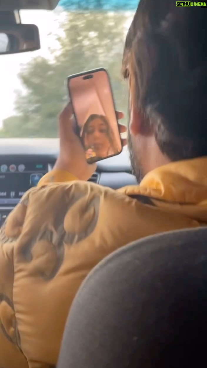 Shejoun - 13.9K Likes - الله يحفظكم و يخليكم لبعض
Azezam ما تعرف تزف ترى 😂😂🤦🏻♀️
