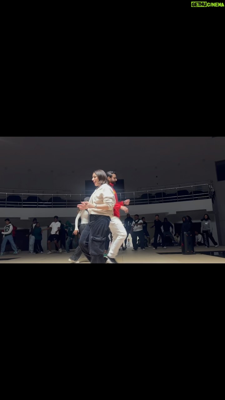 Shejoun Instagram - كان و كان كان و كان 🤍 اعتباراً من اول ايام عيد الفطر السعيد اكبر تجمع فني في : مسرحية 🇰🇼 صنع في الكويت 🇰🇼 تم فتح شباك الحجز على ابلكيشن eventat للمخـرج : شملان النصار للكاتب : جاسم الجلاهمة اشراف عام : عبدالله عبدالرضا - حسن السلمان @kddkuwait @alsharhan_ind @twaaq @39ertime @thesilvercuisine للحجز عن طريق افنتات ⬇️ https://www.eventat.com/made-in-kuwait