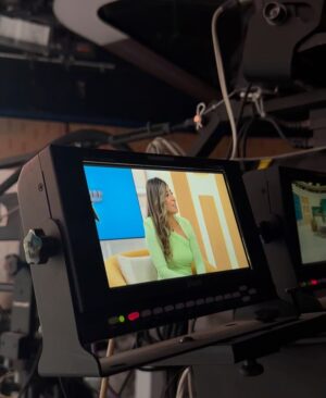 Shejoun Instagram - صباح الخير يا عرب ☀️

@mbcgrouppr
Stylist: @daylalstylist
Wardrobe: @harveynicholskuwait
Hair: @manalhairstylist 
Makeup: @makeup_maha_alghannam