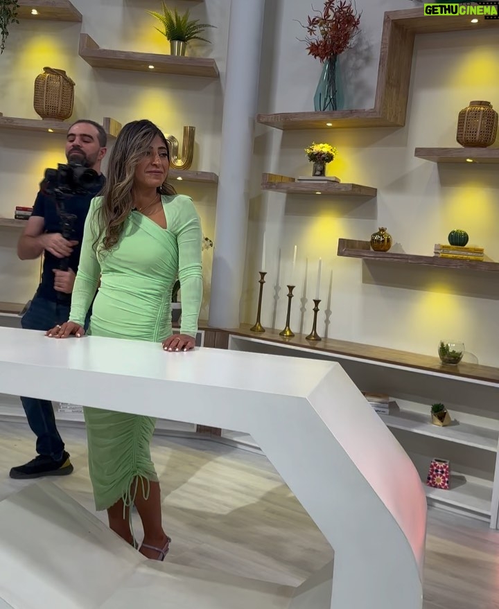 Shejoun - 50.7K Likes - صباح الخير يا عرب ☀️
@mbcgrouppr
Stylist: @daylalstylist
Wardrobe: @harveynicholskuwait
Hair: @manalhairstylist
Makeup: @makeup_maha_alghannam