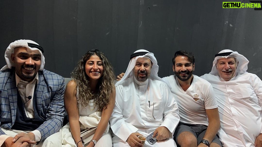 Shejoun Instagram - صورة من زيارتنا مسرحية مولانا للمبدع مبارك المانع و فرحت في شوفت الفنان بو عبدالله يعطيكم العافية مسرحية جميلة و متعوب عليها ما شاء الله 🤍