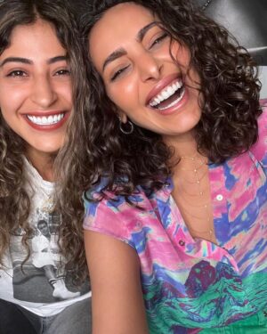 Shejoun Instagram - A sister is like yourself in a different movie, a movie that stars you in a different life.” 👯‍♀️
