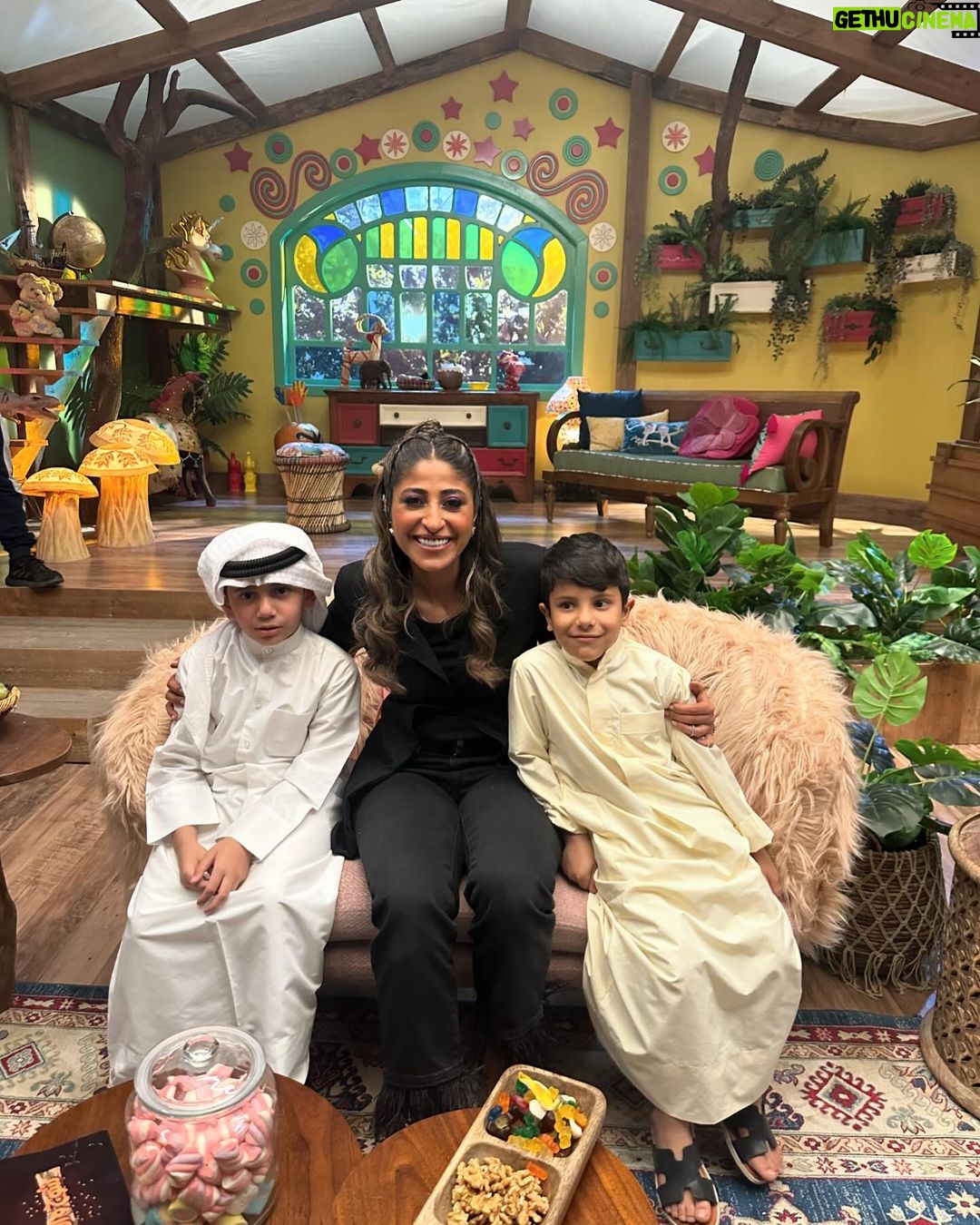 Shejoun Instagram - أصدقائي الملح و الجمال كله عبدالله و براك احبكم 🤍 شوج والأطفال على تلفزيون الكويت 🇰🇼💫