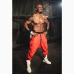 Shemar Moore Instagram - Homies, Fans, n Baby Girls!!! Find a reason to smile today 😁🤪