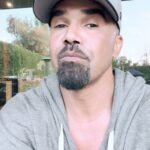 Shemar Moore Instagram - SWAT TONIGHT!!! RIGHT NOW!!! Let’s make some Noise and KEEP SWAT ALIVE!!!! THANK YOU to all my Homies, Fans, and Baby Girls!!!! TONIGHTS THE NIGHT!!! 13 EPISODES COMING YOUR WAY…. TONIGHT!!! ……. NOTHING BUT LOVE!!! 💯❤️🔥🔥🔥🔥🔥🔥🔥🔥 8pm on CBS