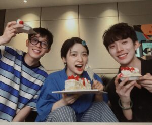 Shen Yue Instagram - 🎂有善良，有坚持，有理想。