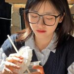Shen Yue Instagram - 🙋🏻‍♀️