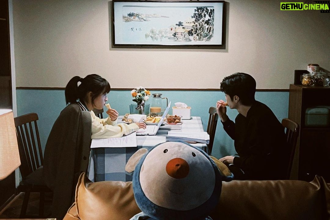 Shen Yue Instagram - 感谢从今天开始也能来支持我们的各位~#Mr.Bad