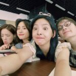 Shen Yue Instagram - 沙坪坝四美前来报道~