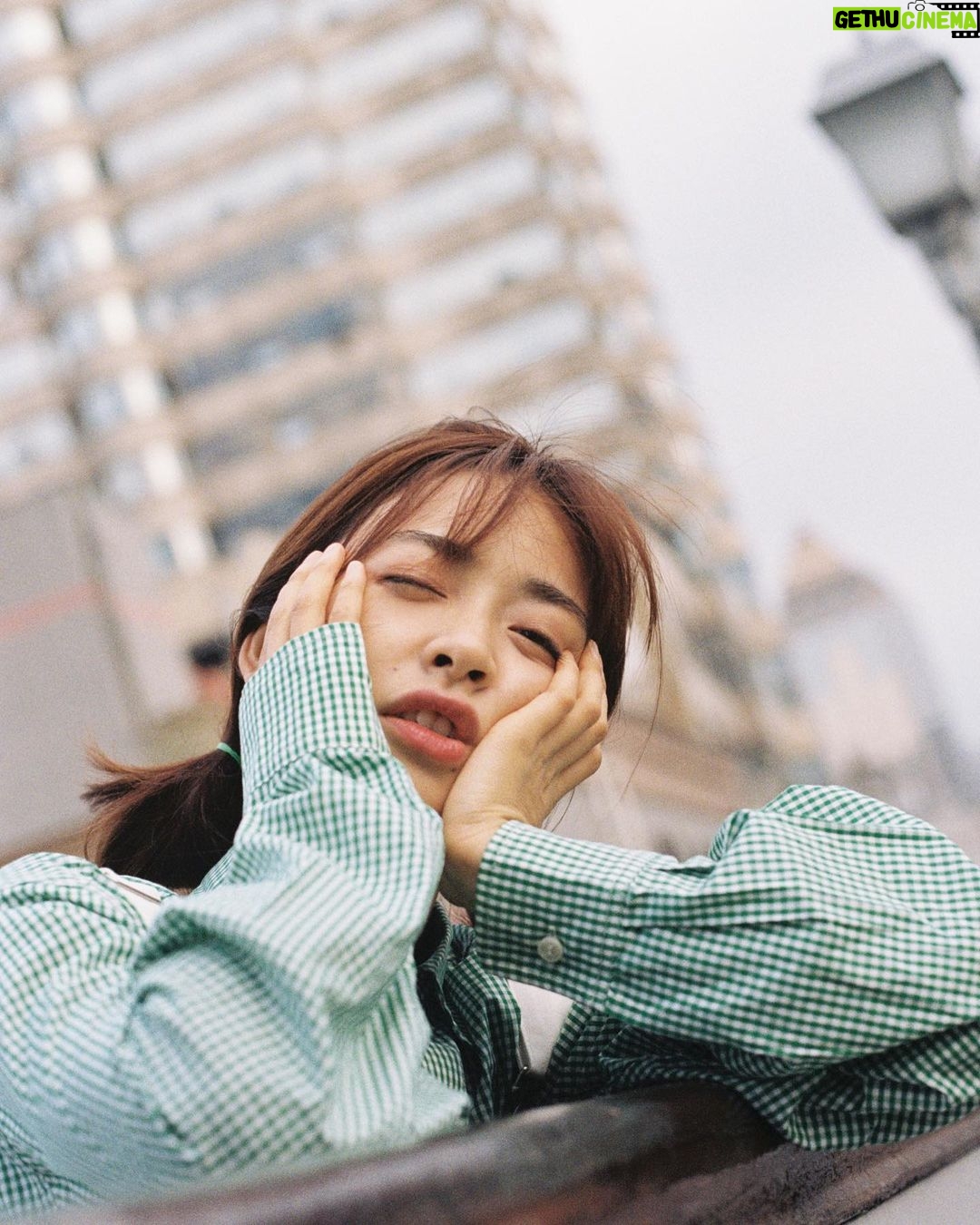 Shen Yue Instagram - 💚时间过得很快哦