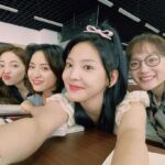 Shen Yue Instagram - 沙坪坝四美前来报道~