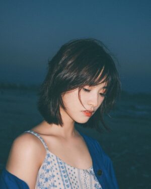 Shen Yue Instagram - 🌊🌊🌊