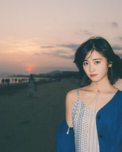 Shen Yue Instagram - 🌊🌊🌊