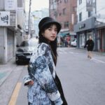 Shen Yue Instagram - 🚶🚶