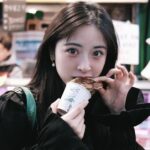 Shen Yue Instagram - 🚶🚶