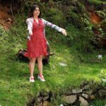 Shenaz Treasurywala Instagram - Are you ingesting MICRO-Plastics without knowing it? How often do you consume bottled water or beverages packaged in plastic containers? - Daily - Several times a week - Occasionally - Rarely - Never How often do you microwave food in plastic containers or wrap? - Daily - Several times a week - Occasionally - Rarely - Never Do you typically consume food or beverages from single-use plastic containers (e.g., takeout containers, plastic cups)? - Yes, frequently - Yes, occasionally - Rarely - Never How often do you eat pre-packaged foods that come in plastic packaging (e.g., snacks, frozen meals)? - Daily - Several times a week - Occasionally - Rarely - Never Are you aware of the potential health risks associated with ingesting microplastics? Mumbai, Maharashtra