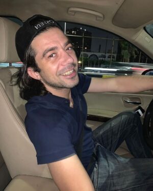 Sherif Ramzy Instagram - صلاح هيعمل النهارده عمليه كبيره أرجوا الدعاء له فضلاً و ليس أمراً أن تتم العمليه علي خير إن شاء الله يا رب أمين 🤲🏻

اللهم يا سامع دعاء العبد إذا دعاك، يا شافي المريض بقدرتك، اللهم اشفه شفاء لا يغادر سقمًا، اللهم ألبسه لباس الصحة والعافية يا رب العالمين، اللهمّ إنّي أسألك من عظيم لطفك، وكرمك، وسترك الجميل، أن تشفيه وتمدّه بالصّحة والعافية. اللهمّ ألبسه ثوب الصّحة والعافية، عاجلًا غير آجلٍ يا أرحم الرّاحمين. 🙏🏻🙏🏻
